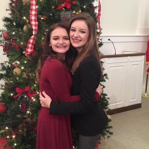 Meet your Posher, Casey